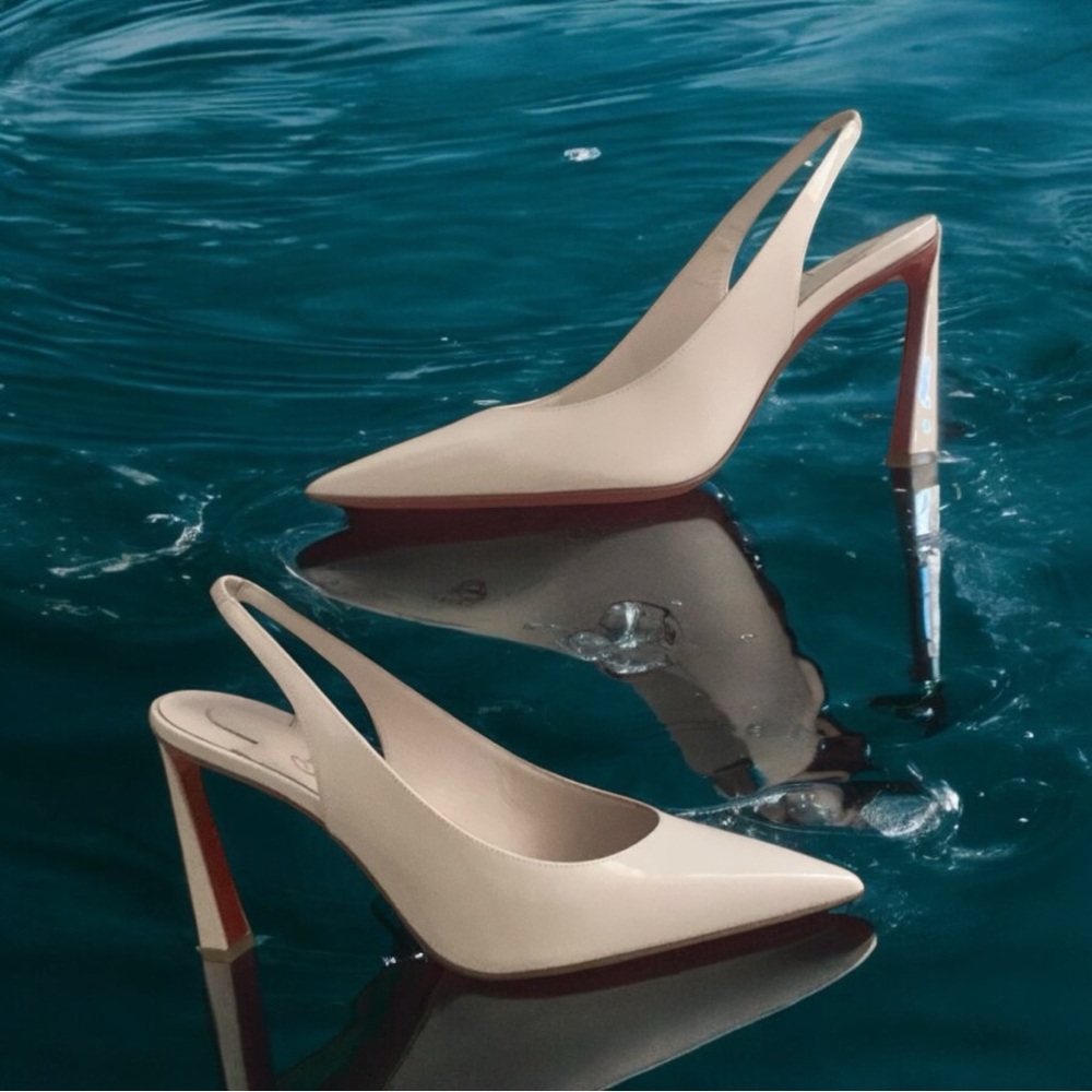 Christian Louboutin Condora Patent Leather Slingback Pumps Size 39.5 $895 - Picture 7 of 8